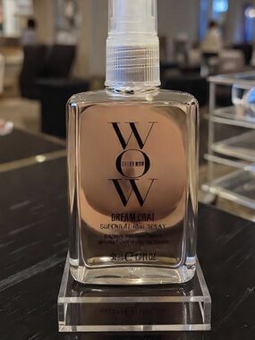 WOW Dream Coat Smoothing Spray - Champagne Beige